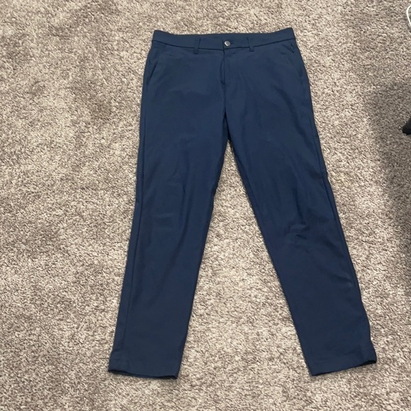 Lululemon  Commission Classic-Fit Pant 29"
Warpstreme Size 32 - Picture 2 of 12
